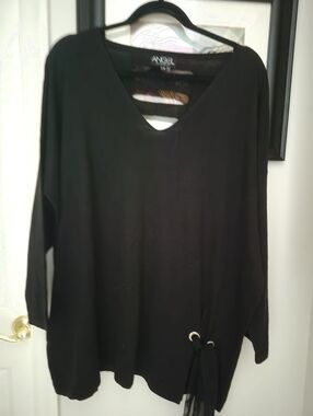 Angel Black Tunic wih Bow Accent 2X